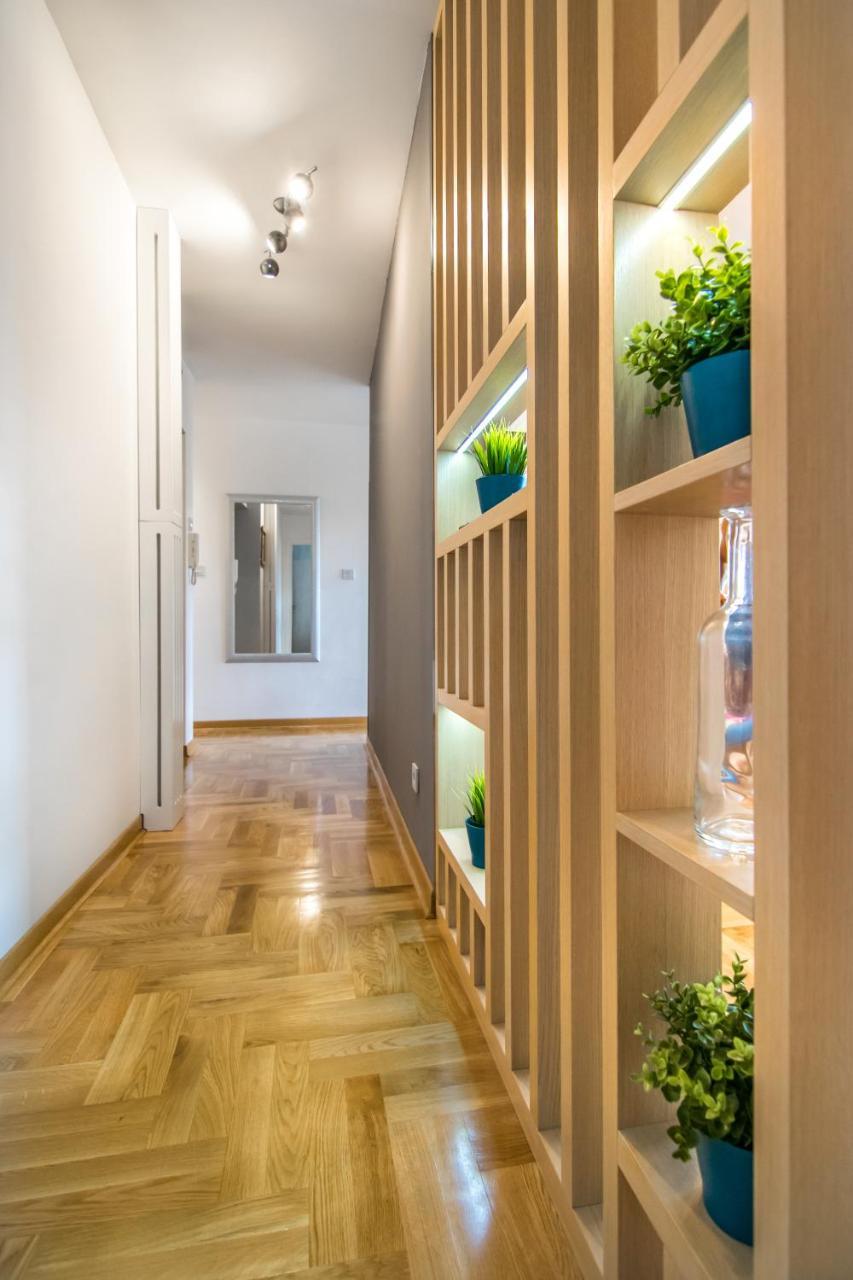 Vortexluxapatman Belgrade Luaran gambar